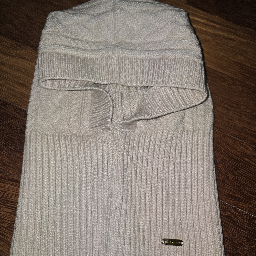 Steve Madden Beige Ribbed Hood Dickie